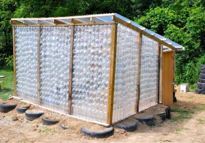 Repurposed_Plastic_Bottle_Greenhouses27