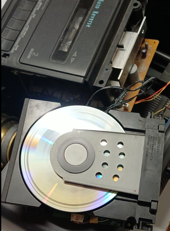 CD Mechanism